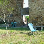 Le Donjon De La Reine Margot