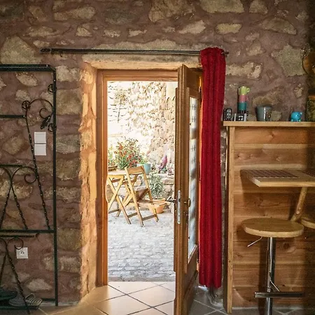 Bed & Breakfast Le Donjon De La Reine Margot Beaumont (Haute-Loire)