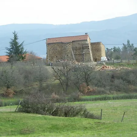 Le Donjon De La Reine Margot Bed & Breakfast *