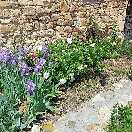 Le Donjon De La Reine Margot Bed and breakfast 3*