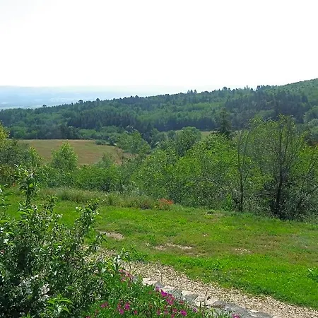 Le Donjon De La Reine Margot Bed and breakfast 3*