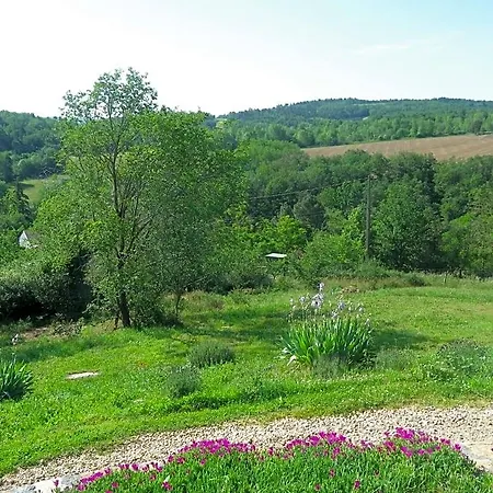 Bed and breakfast Le Donjon De La Reine Margot 3*